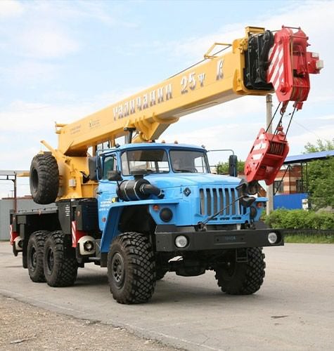 Возможности короткобазных кранов в Кизляре